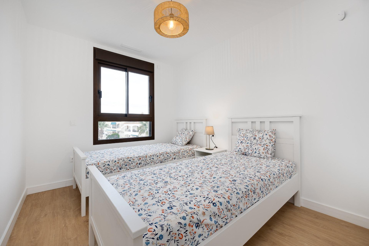Se vende Ático de 2 dormitorios en Costa Blanca, Alicante, España