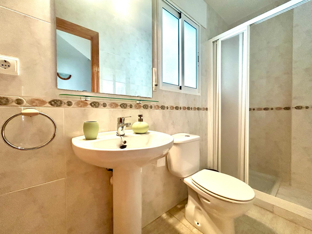 Se vende Adosada de 3 dormitorios en Costa Blanca, Alicante, España