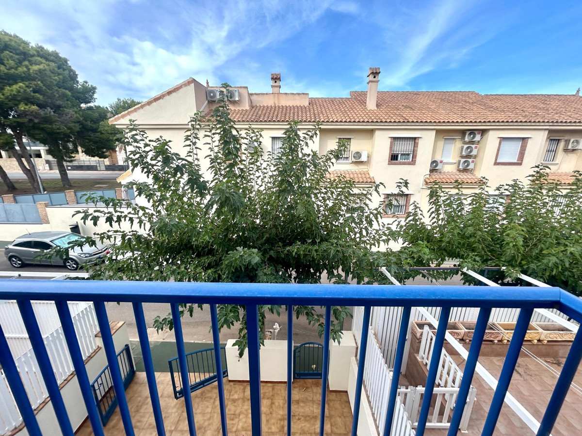 Se vende Adosada de 3 dormitorios en Costa Blanca, Alicante, España