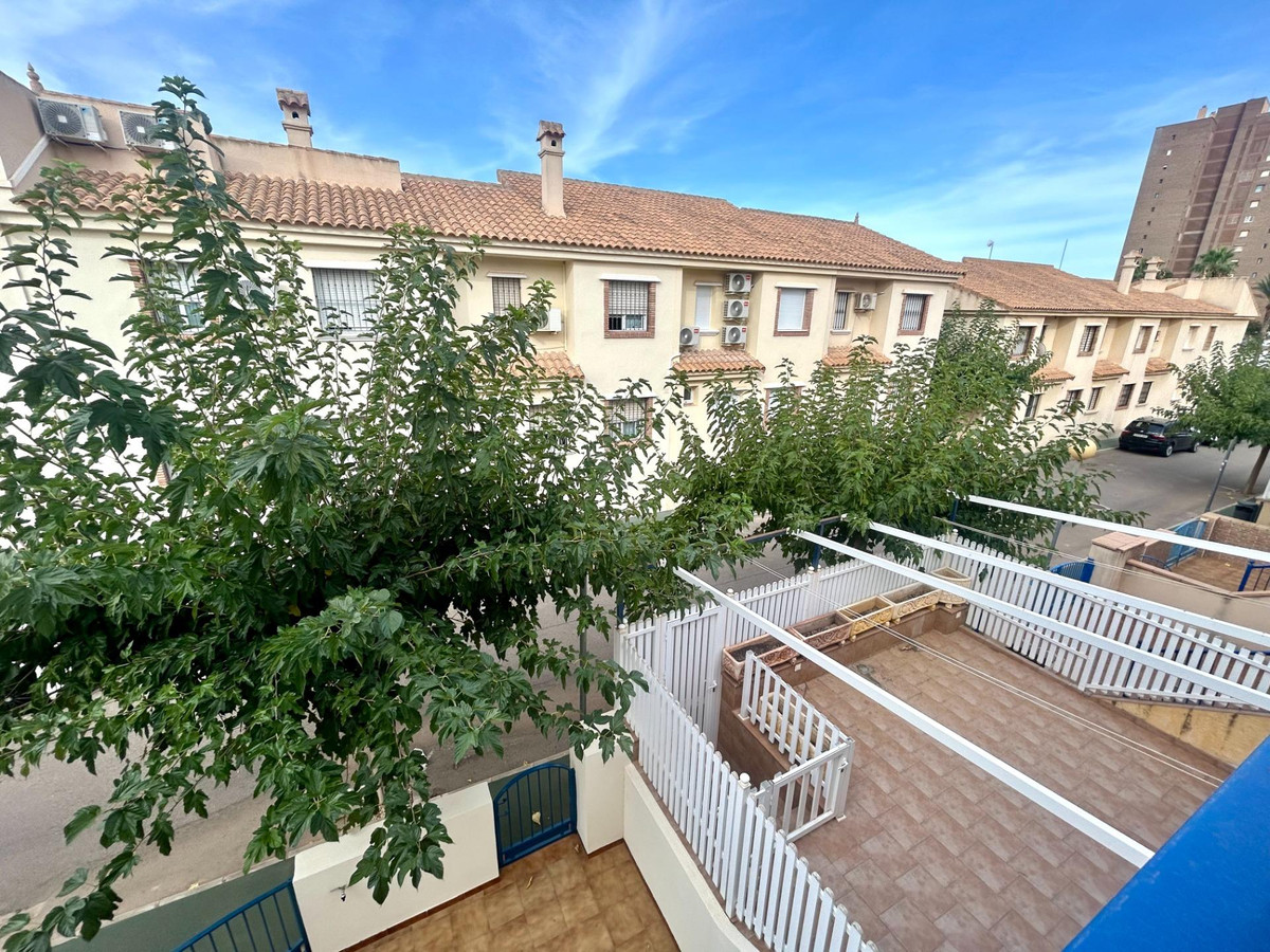 Se vende Adosada de 3 dormitorios en Costa Blanca, Alicante, España