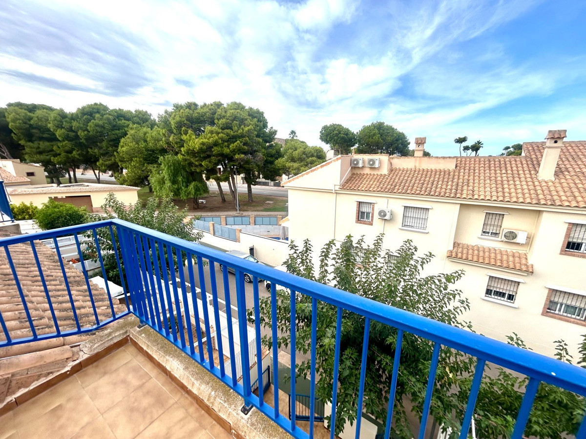 Se vende Adosada de 3 dormitorios en Costa Blanca, Alicante, España