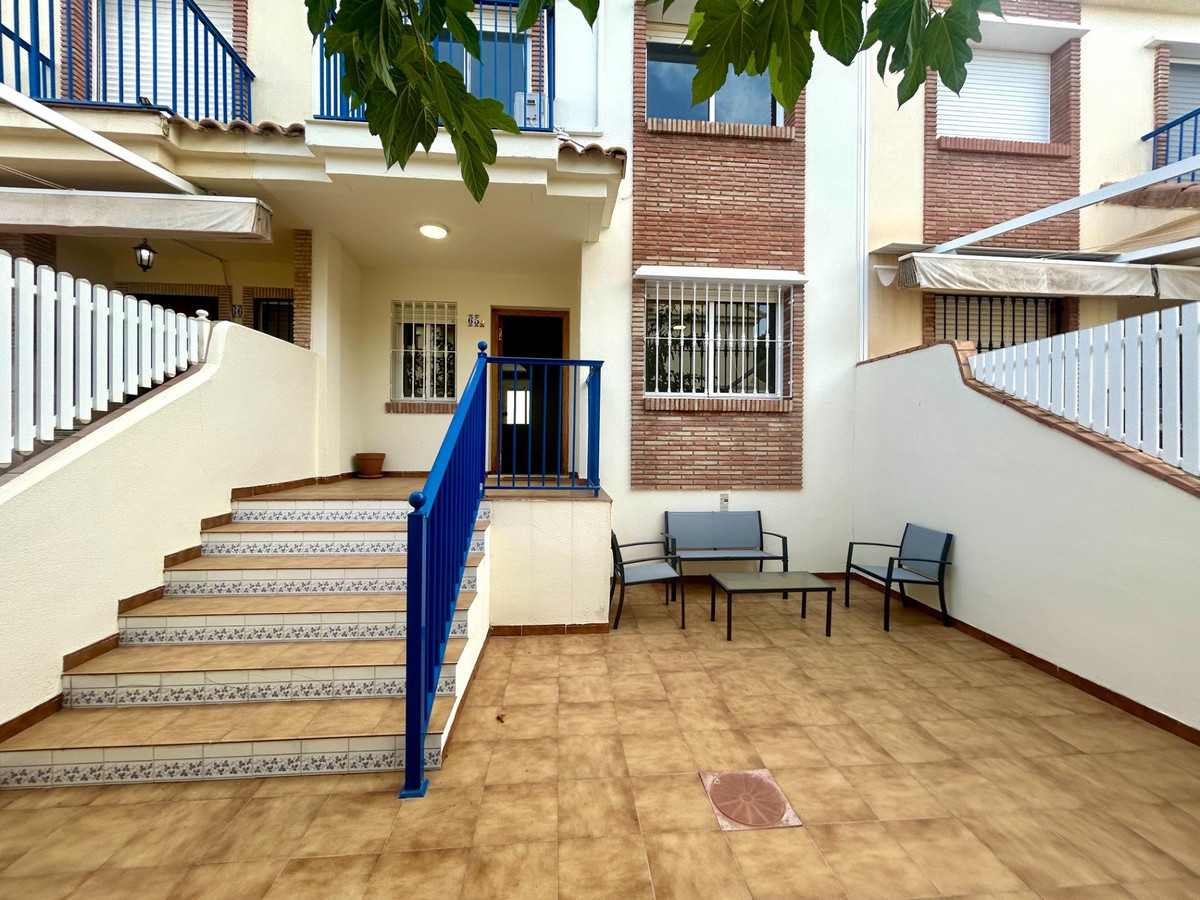 Se vende Adosada de 3 dormitorios en Costa Blanca, Alicante, España