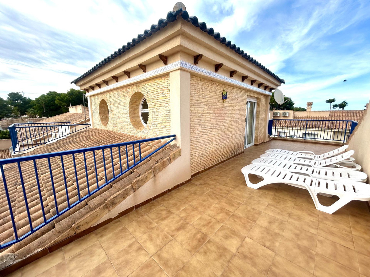 Se vende Adosada de 3 dormitorios en Costa Blanca, Alicante, España
