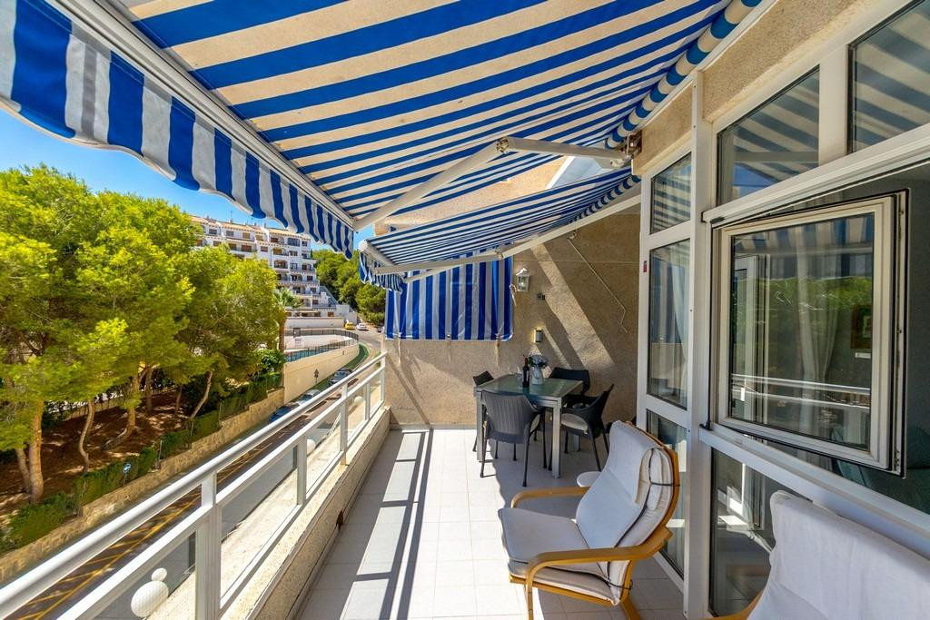 Se vende Apartamento Planta Media de 3 dormitorios en Costa Blanca, Alicante, España