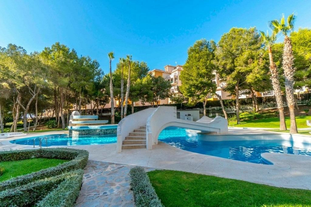 Se vende Apartamento Planta Media de 3 dormitorios en Costa Blanca, Alicante, España