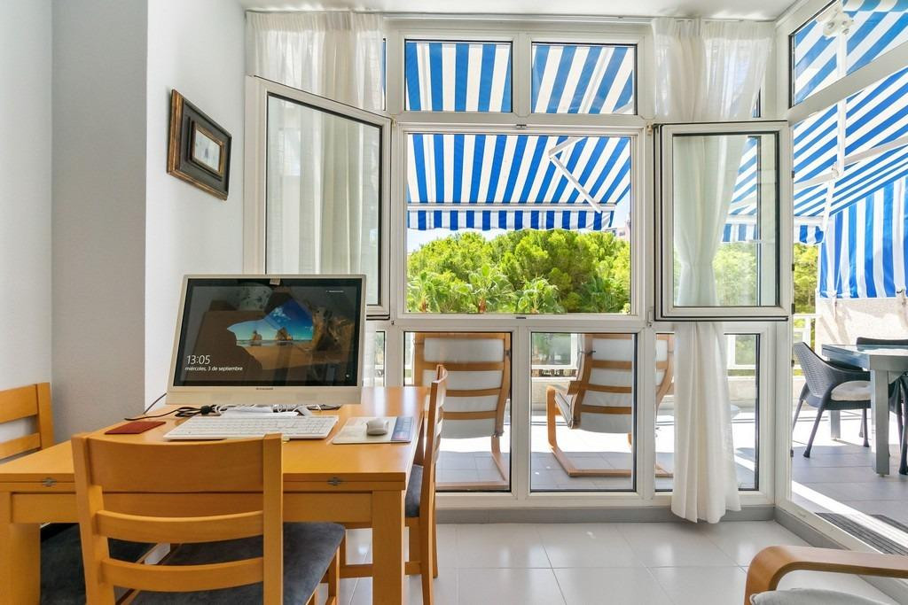 Se vende Apartamento Planta Media de 3 dormitorios en Costa Blanca, Alicante, España