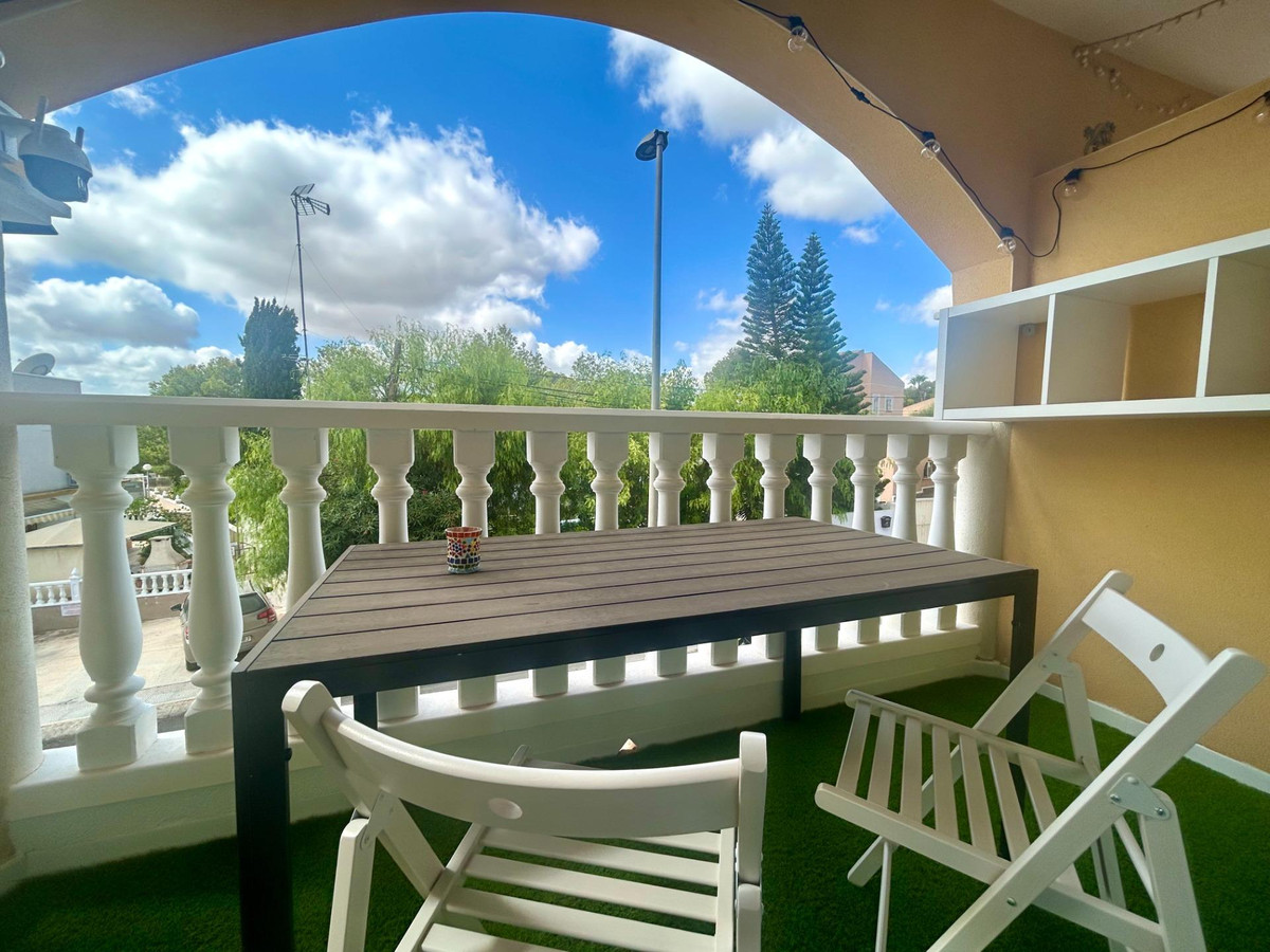 Se vende Adosada de 2 dormitorios en Costa Blanca, Alicante, España