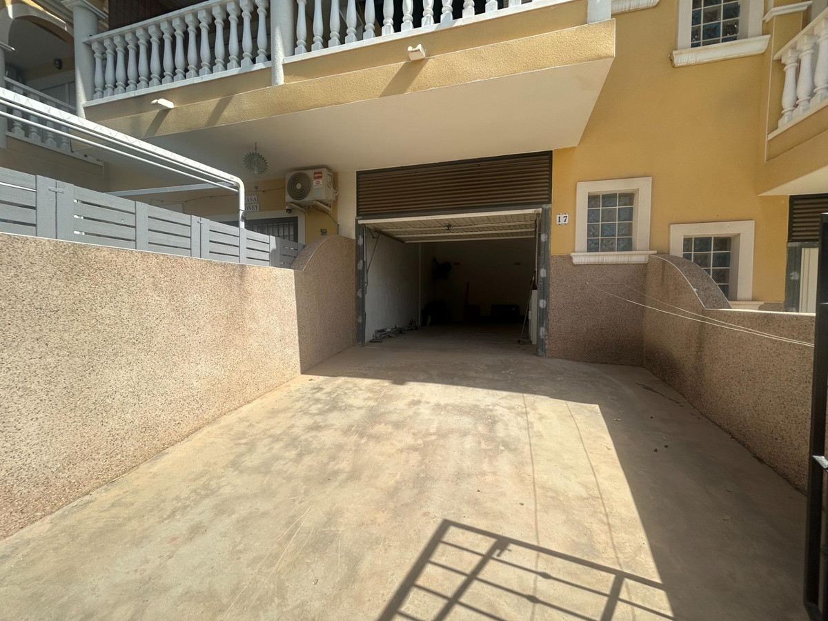 Se vende Adosada de 2 dormitorios en Costa Blanca, Alicante, España