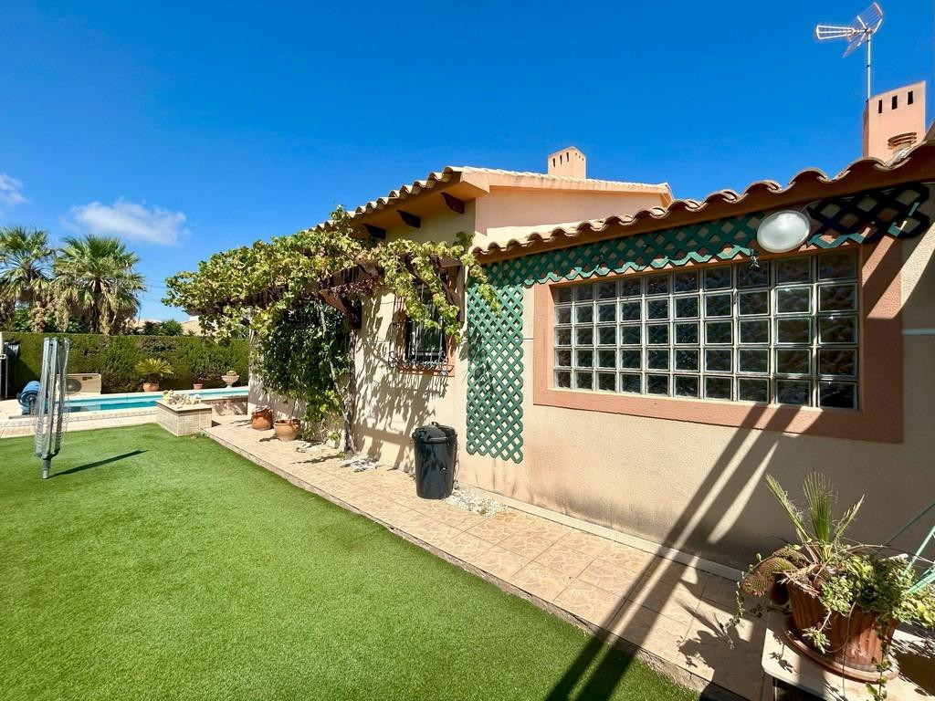 3 Bed Townhouse for sale in Orihuela Costa Costa Blanca, Alicante, Spain
