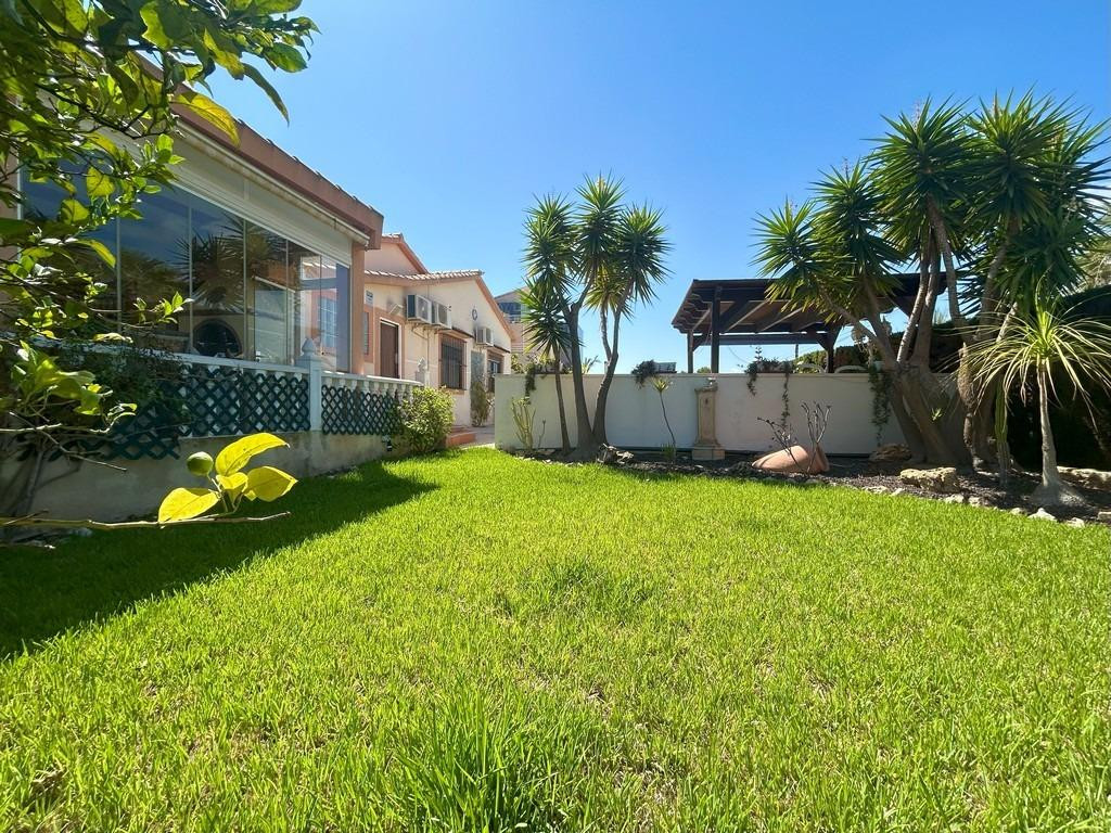 3 Bed Townhouse for sale in Orihuela Costa Costa Blanca, Alicante, Spain