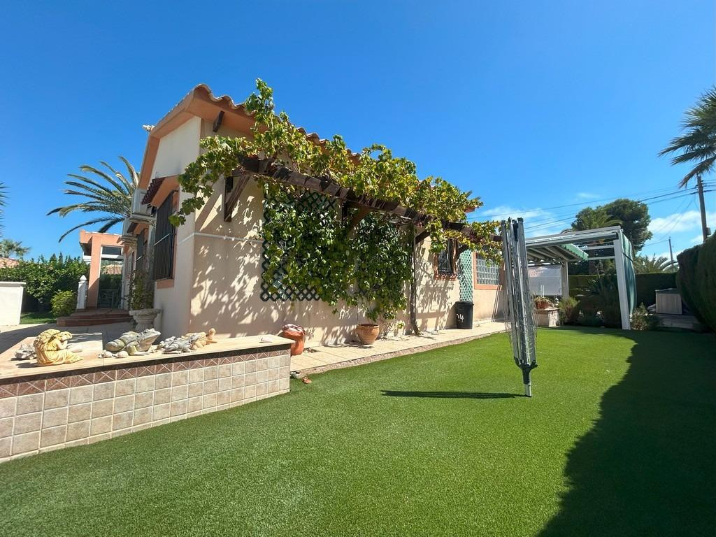 3 Bed Townhouse for sale in Orihuela Costa Costa Blanca, Alicante, Spain