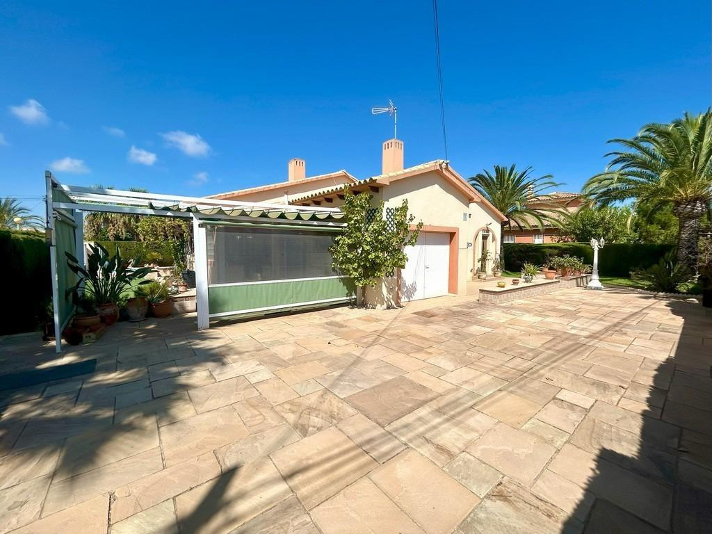 3 Bed Townhouse for sale in Orihuela Costa Costa Blanca, Alicante, Spain