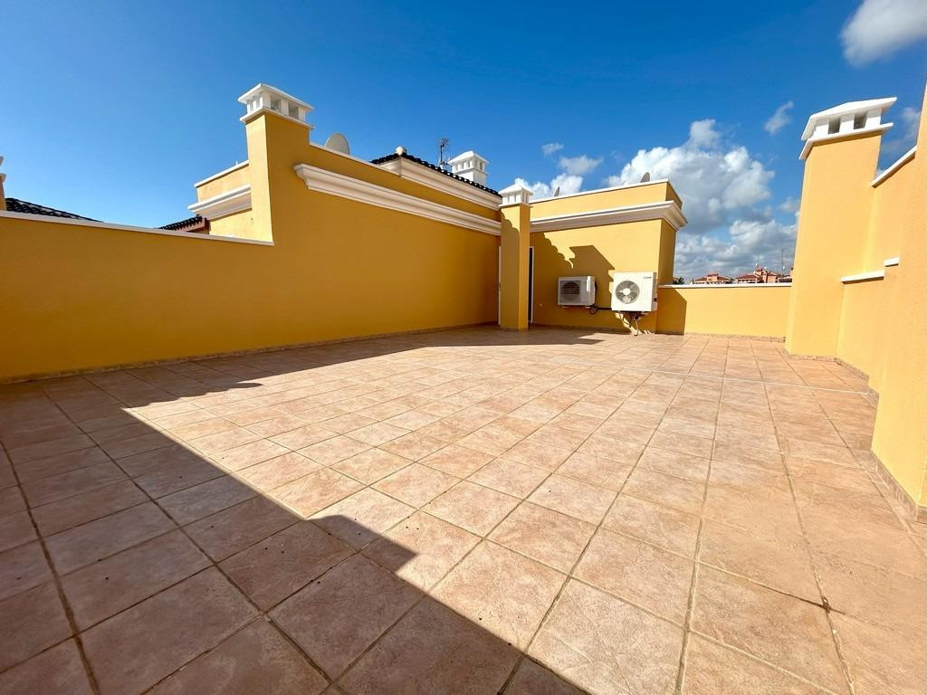 Se vende Ático de 3 dormitorios en Costa Blanca, Alicante, España