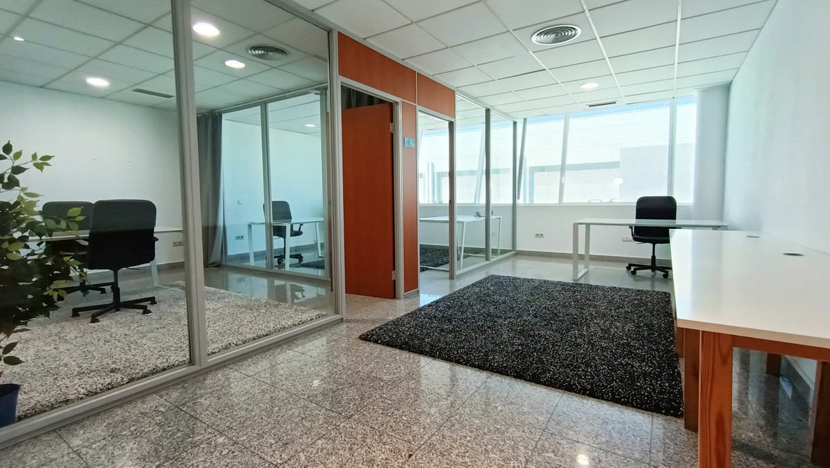 Se vende Oficina  en Costa Del Sol, Málaga, España