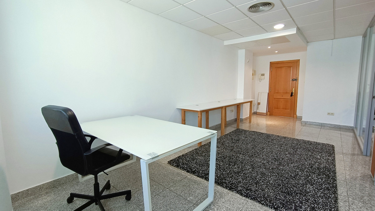 Se vende Oficina  en Costa Del Sol, Málaga, España