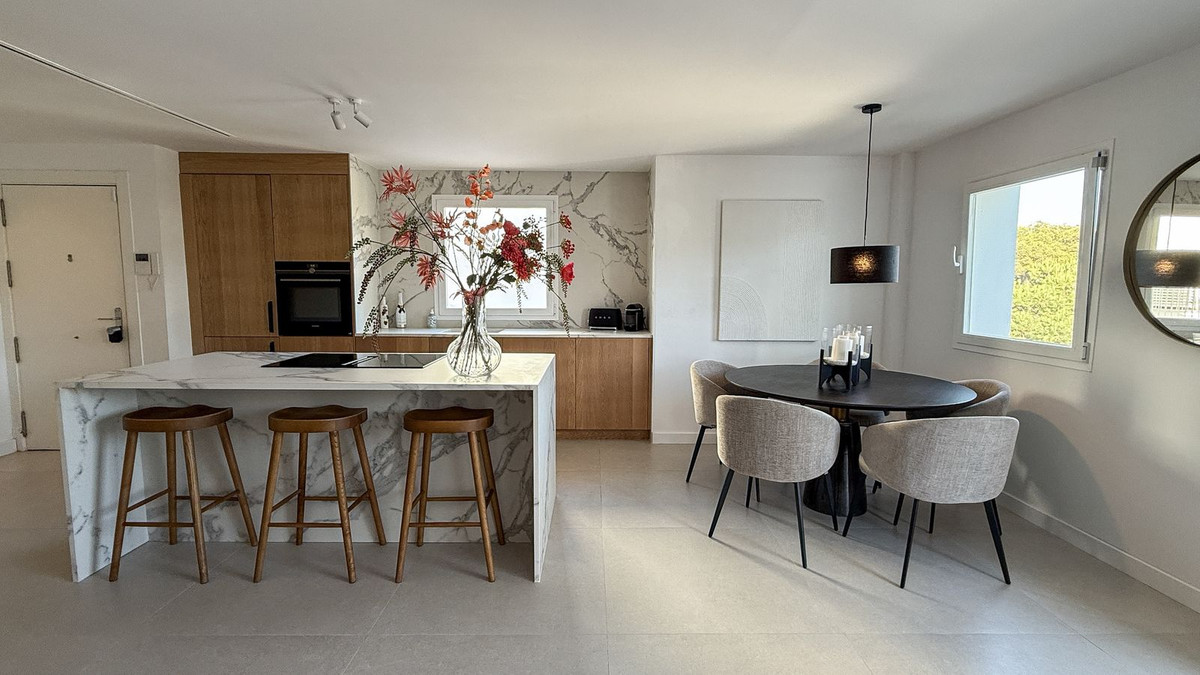 Se vende Ático de 3 dormitorios en Costa Del Sol, Málaga, España