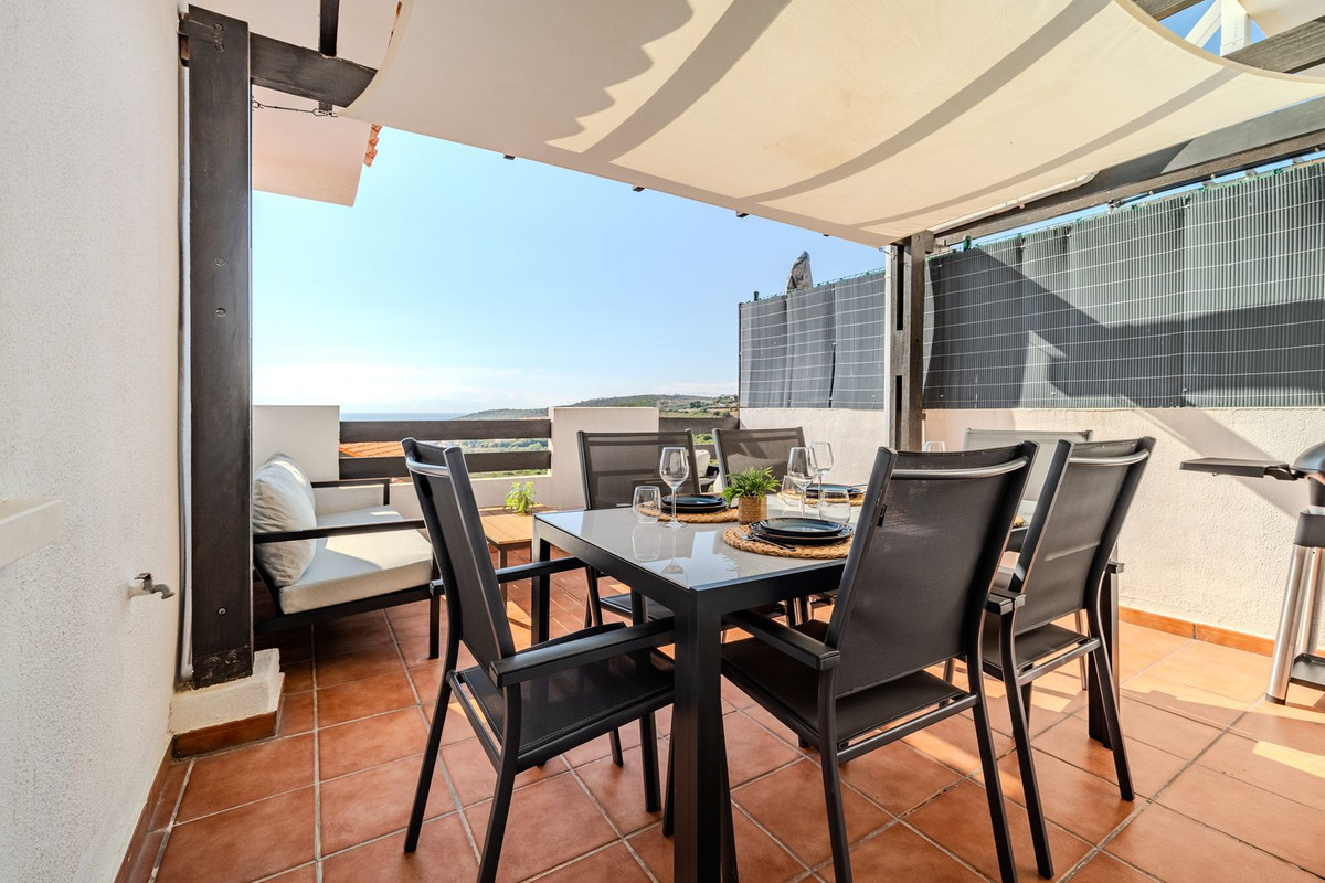Se vende Apartamento Planta Media de 2 dormitorios en Costa Del Sol, Málaga, España