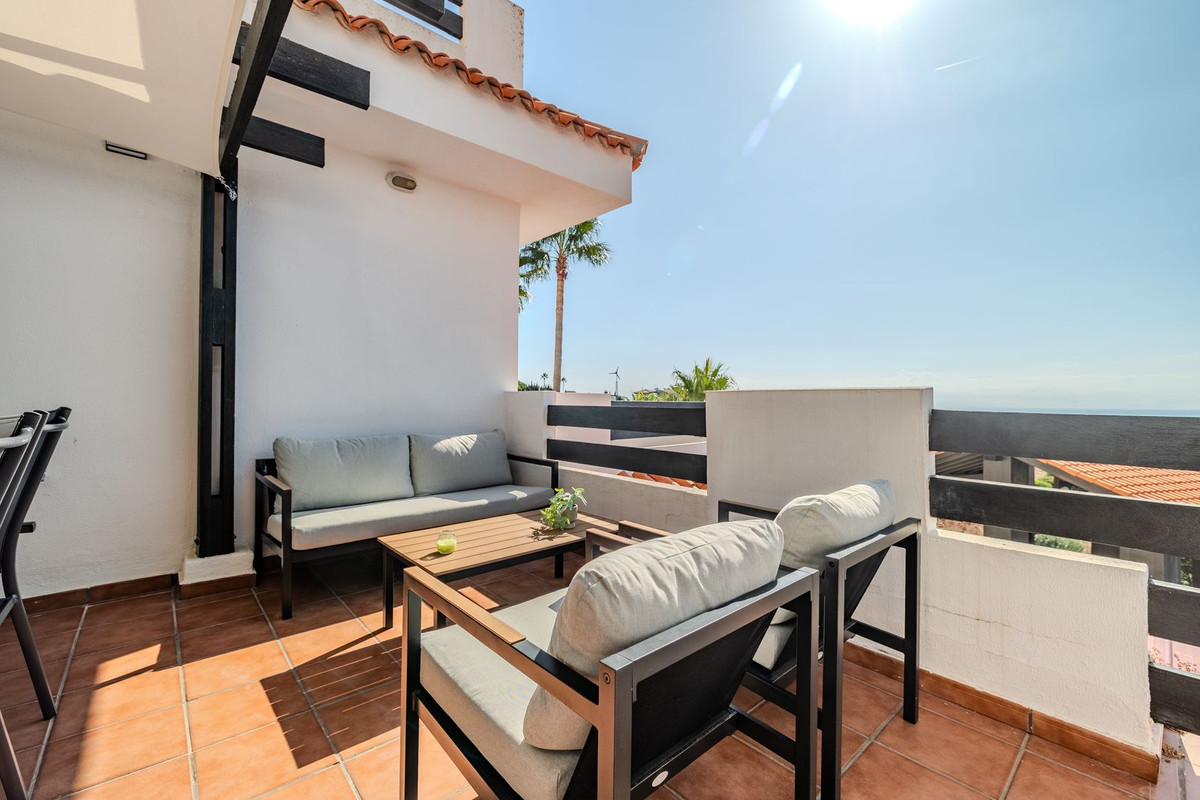 Se vende Apartamento Planta Media de 2 dormitorios en Costa Del Sol, Málaga, España