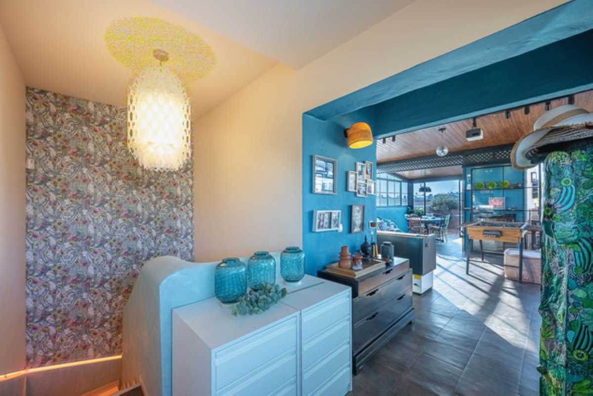 3 Bed Apartment for sale in Atalaya Costa Del Sol, Málaga, Spain