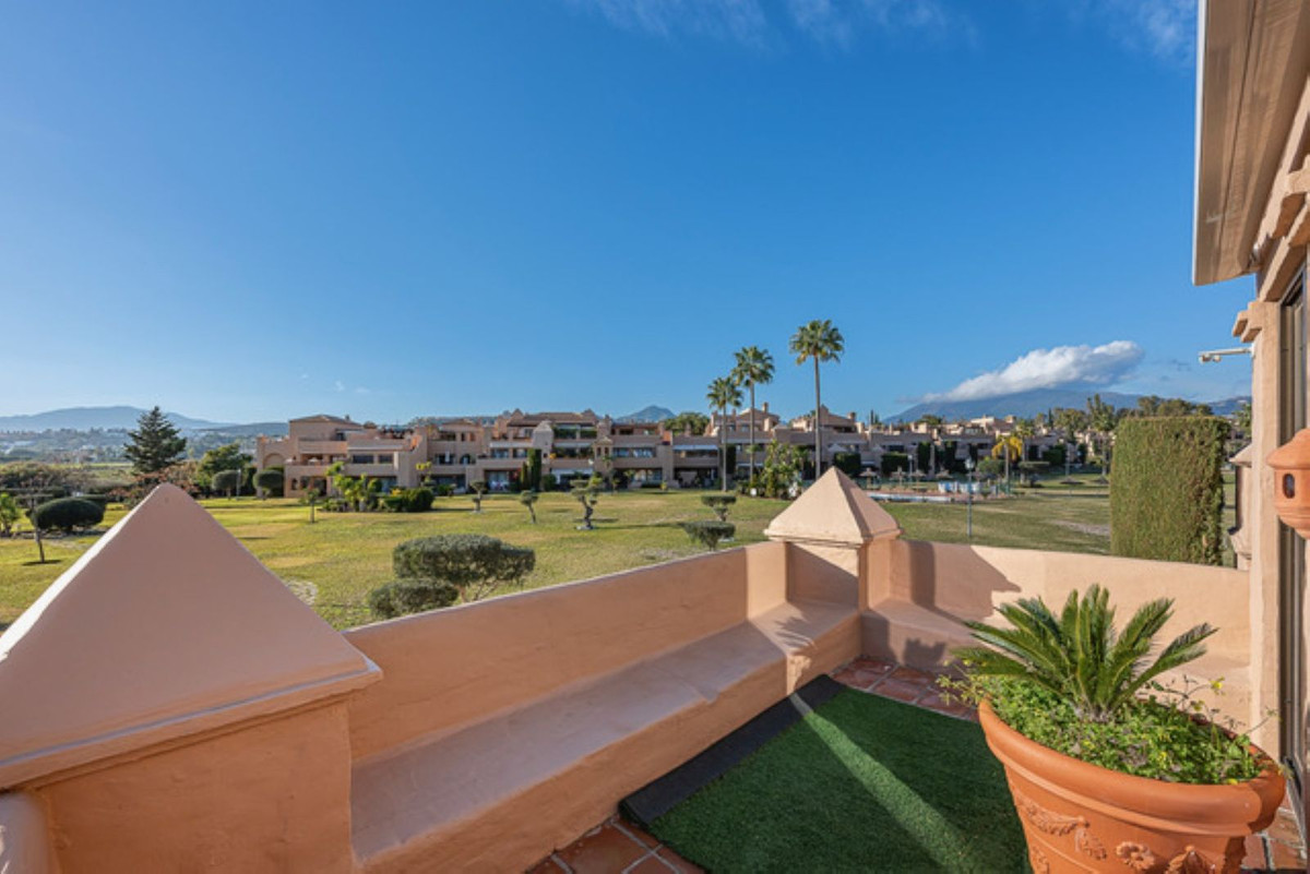 3 Bed Apartment for sale in Atalaya Costa Del Sol, Málaga, Spain