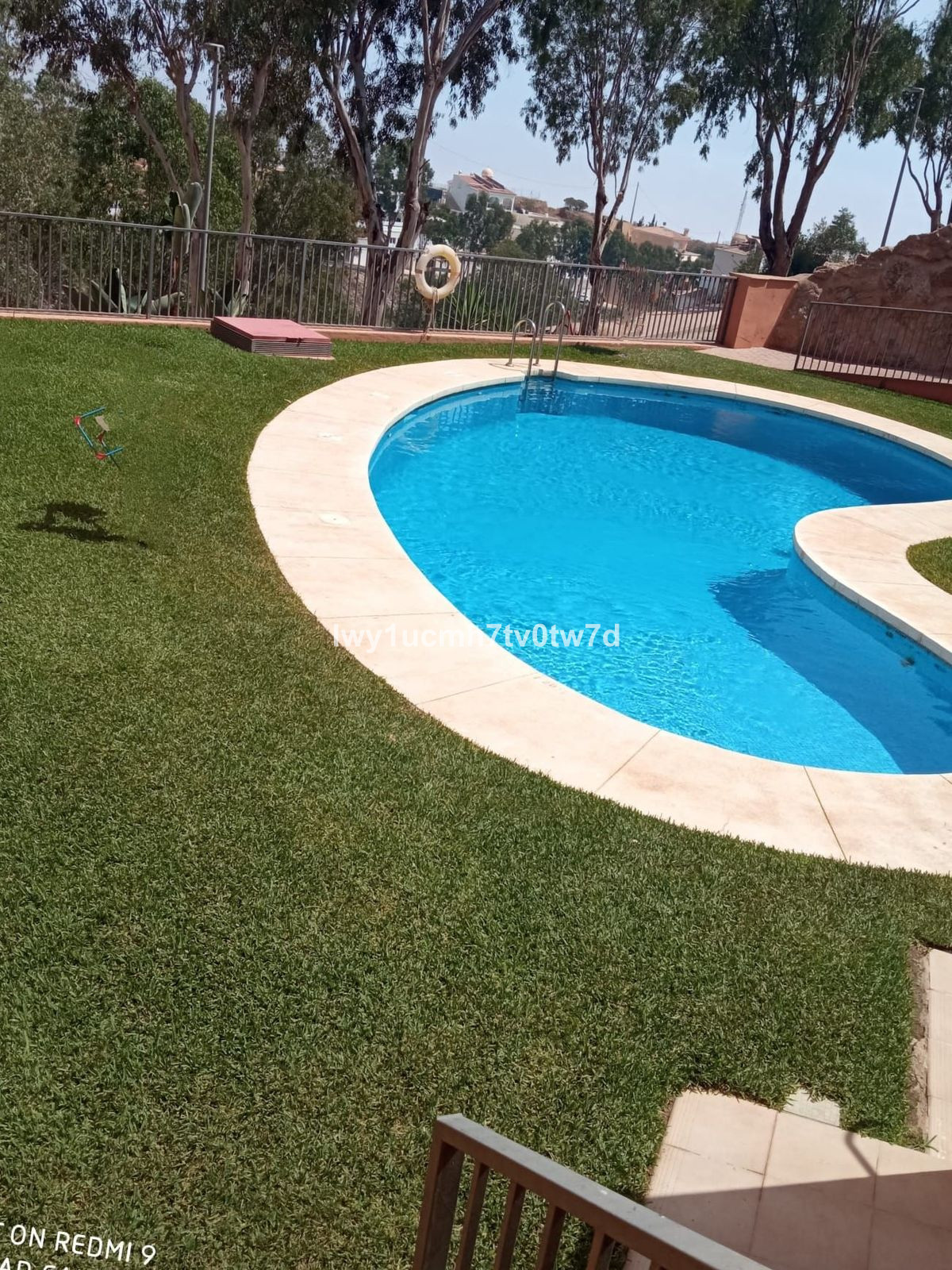 Se vende Apartamento Planta Media de 3 dormitorios en Costa Del Sol East, Málaga, España