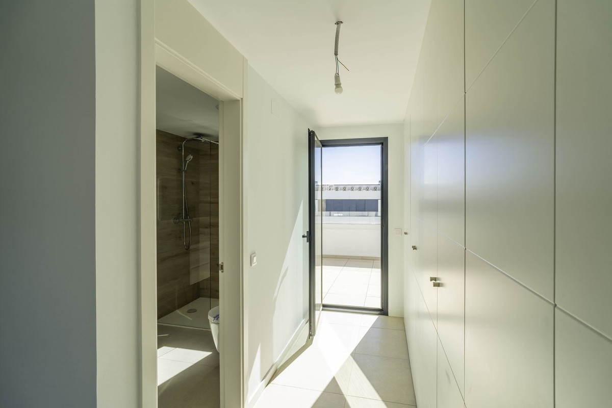 4 Bed Apartment for sale in Los Alamos Costa Del Sol, Málaga, Spain