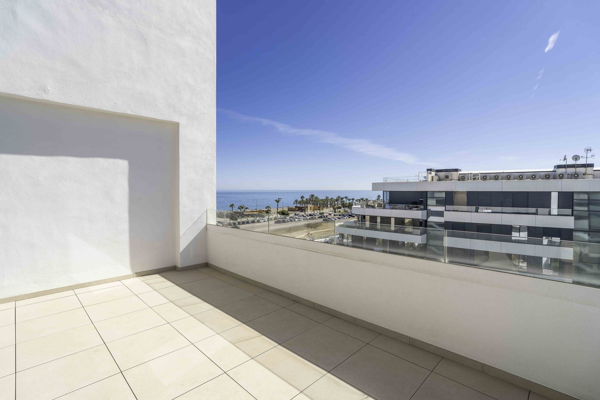 4 Bed Apartment for sale in Los Alamos Costa Del Sol, Málaga, Spain