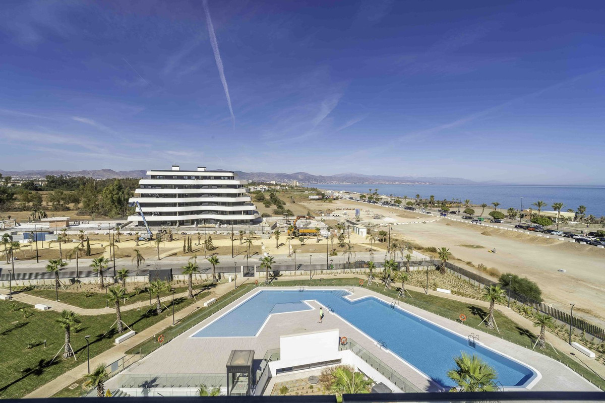 4 Bed Apartment for sale in Los Alamos Costa Del Sol, Málaga, Spain