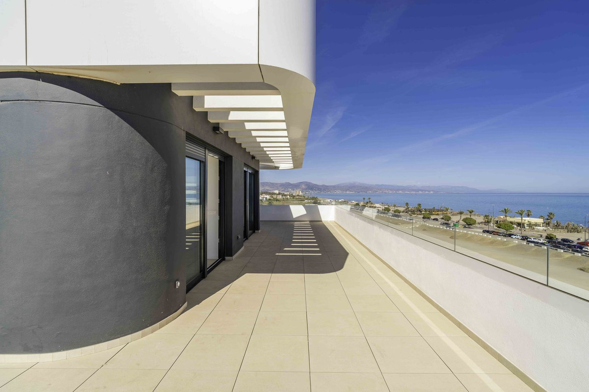 4 Bed Apartment for sale in Los Alamos Costa Del Sol, Málaga, Spain