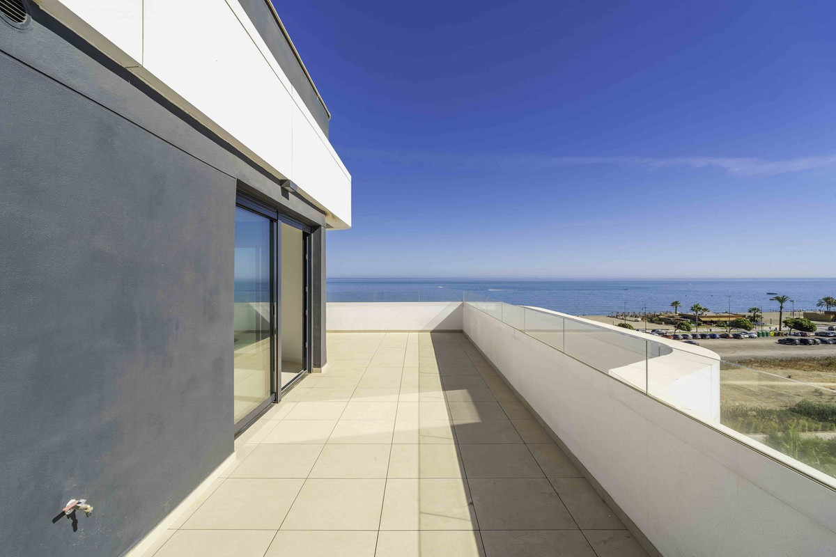4 Bed Apartment for sale in Los Alamos Costa Del Sol, Málaga, Spain