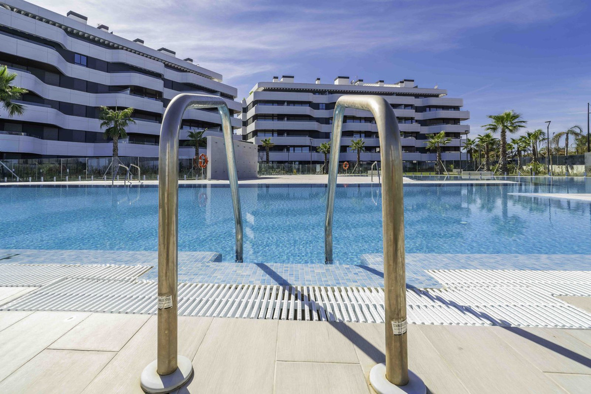 4 Bed Apartment for sale in Los Alamos Costa Del Sol, Málaga, Spain
