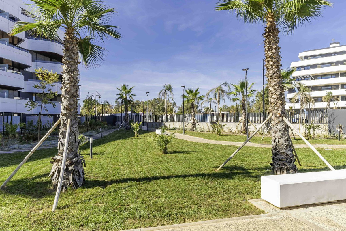 4 Bed Apartment for sale in Los Alamos Costa Del Sol, Málaga, Spain