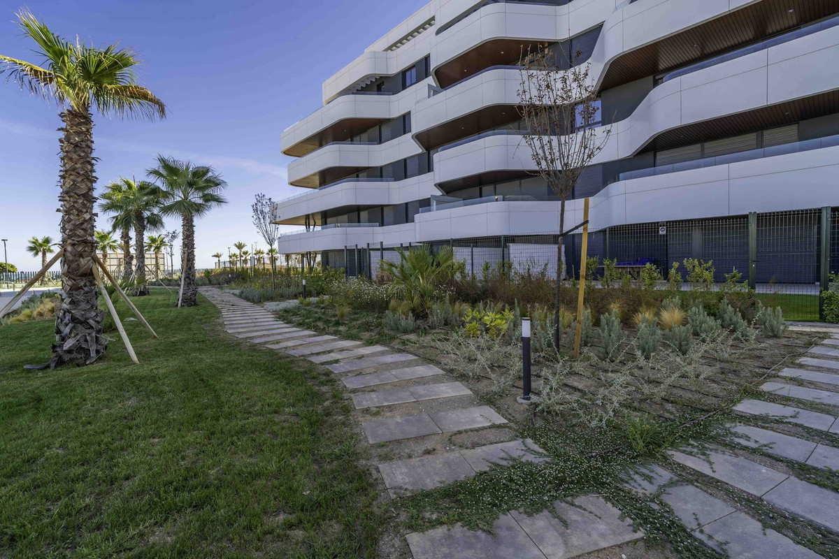 4 Bed Apartment for sale in Los Alamos Costa Del Sol, Málaga, Spain