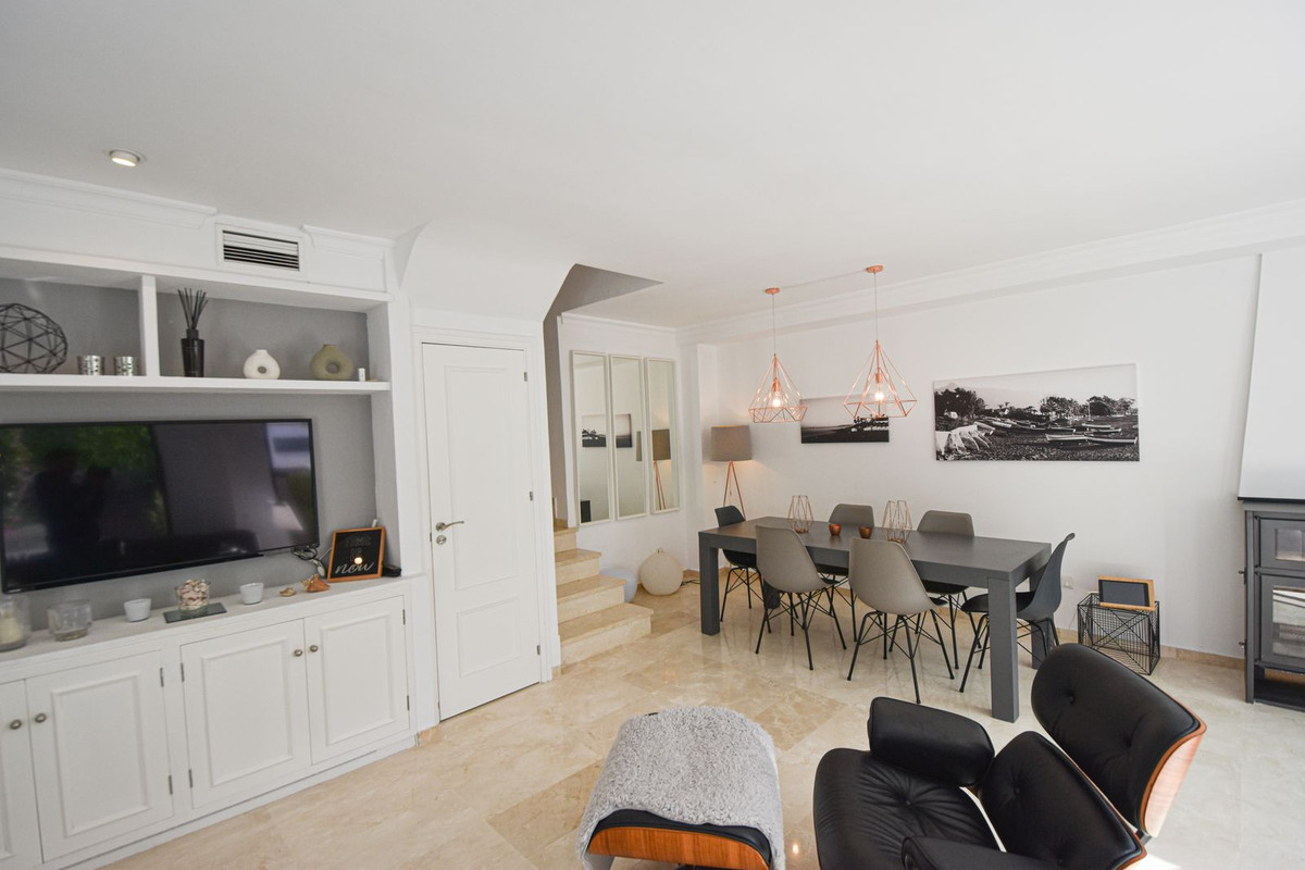 Se vende Adosada de 4 dormitorios en Costa Del Sol, Málaga, España