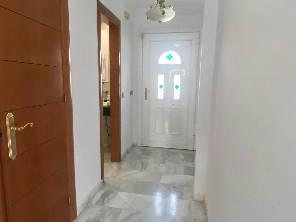 5 Bed Townhouse for sale in Benalmadena Costa Del Sol, Málaga, Spain