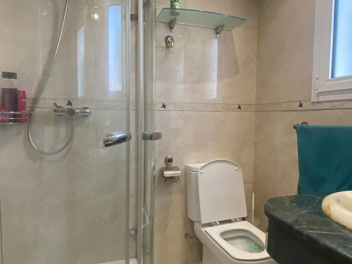 5 Bed Townhouse for sale in Benalmadena Costa Del Sol, Málaga, Spain
