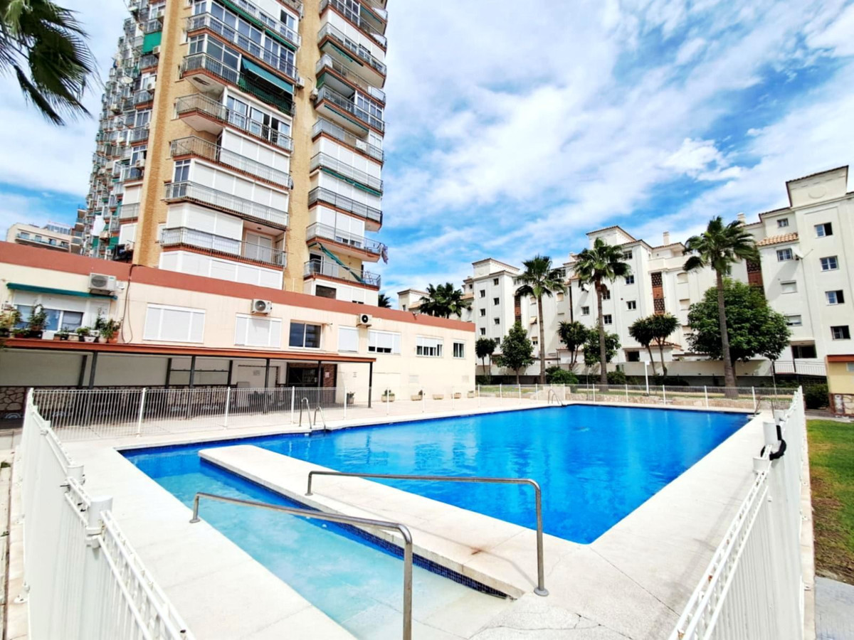Apartment for sale in Benalmadena Costa Costa Del Sol, Málaga, Spain