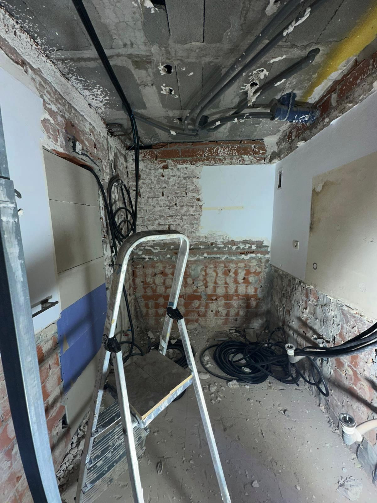 Se vende Apartamento Planta Media de 3 dormitorios en Málaga Ciudad, Málaga, España