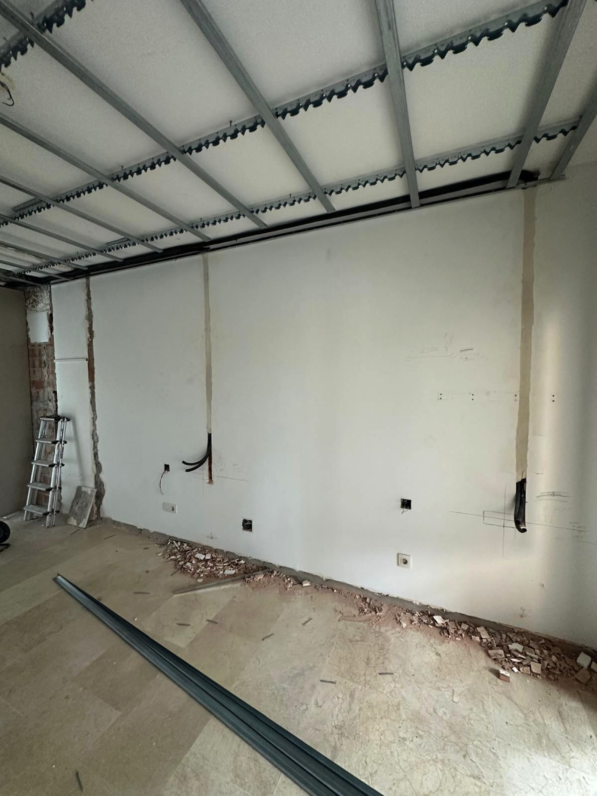 Se vende Apartamento Planta Media de 3 dormitorios en Málaga Ciudad, Málaga, España
