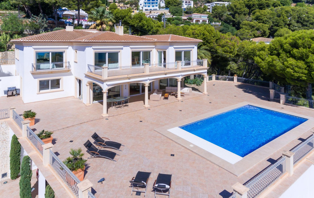 7 Bed Townhouse for sale in Javea Costa Blanca, Alicante, Spain