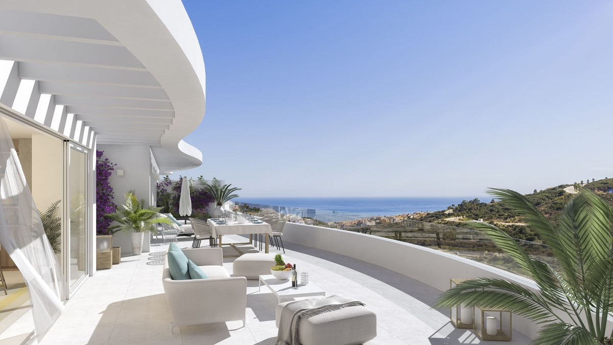 3 Bed Apartment for sale in La Alcaidesa Costa Del Sol, Cádiz, Spain