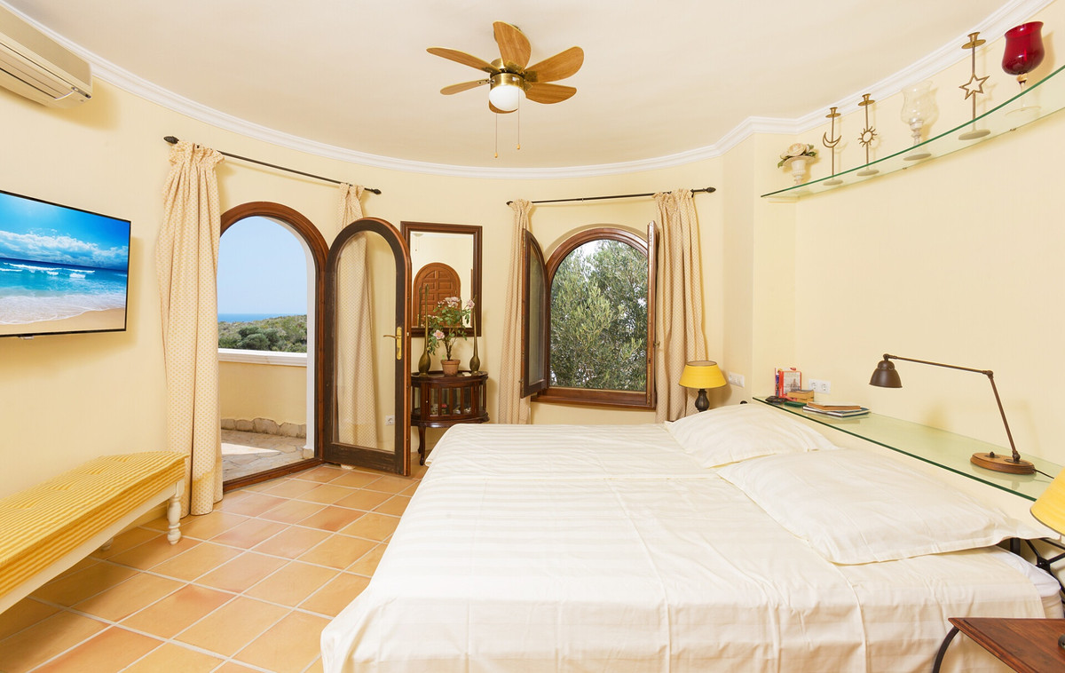 4 Bed Townhouse for sale in Cumbre Del Sol Costa Blanca, Alicante, Spain