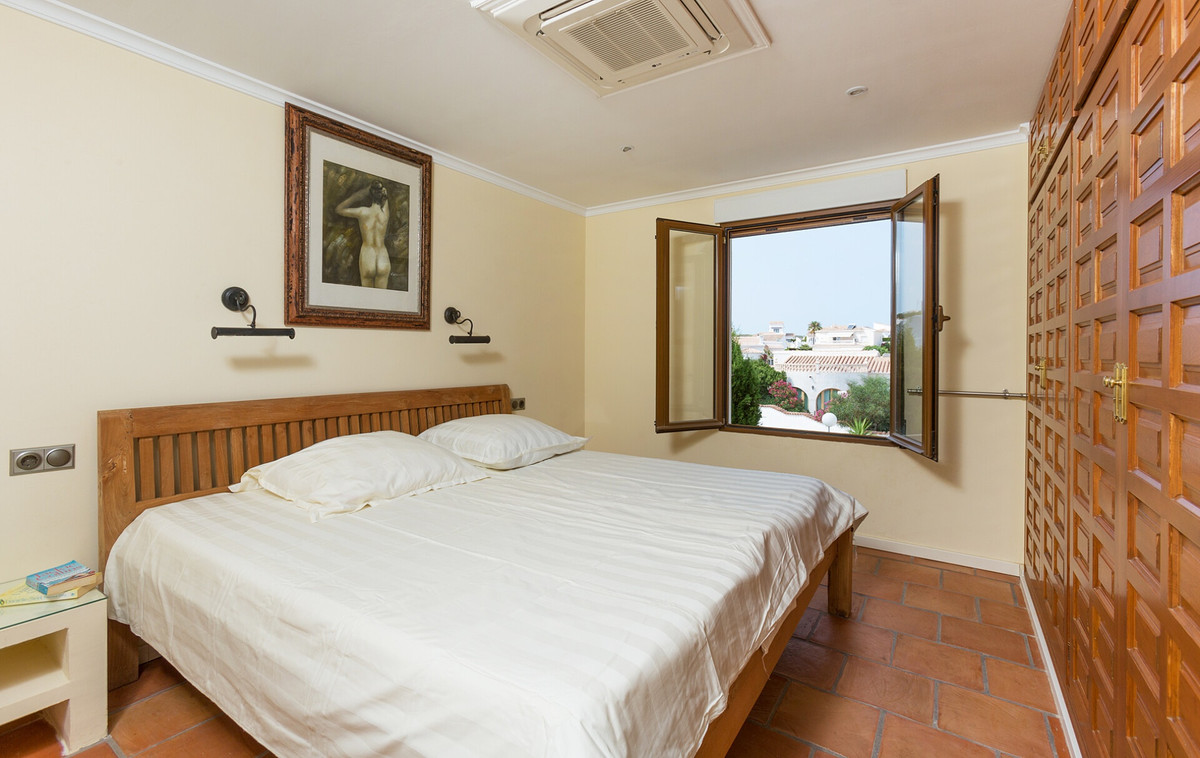 4 Bed Townhouse for sale in Cumbre Del Sol Costa Blanca, Alicante, Spain