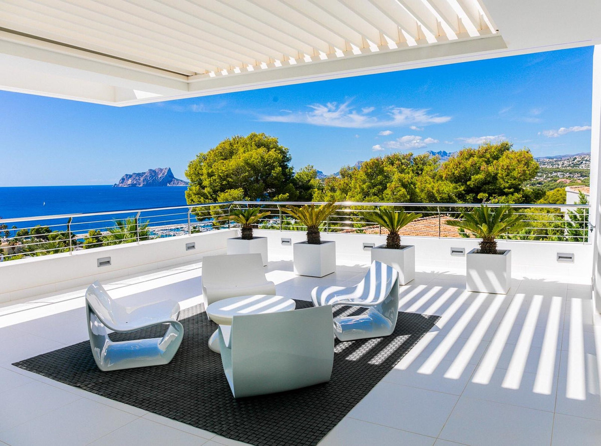5 Bed Townhouse for sale in Moraira Costa Blanca, Alicante, Spain