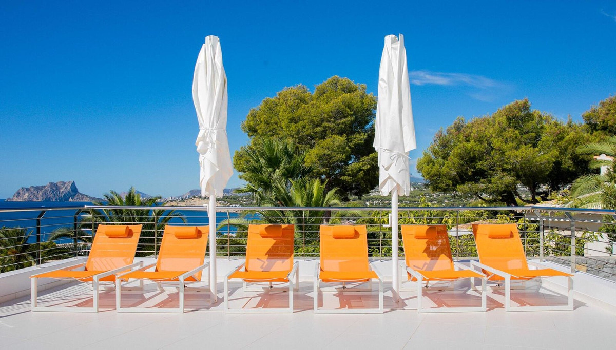 5 Bed Townhouse for sale in Moraira Costa Blanca, Alicante, Spain