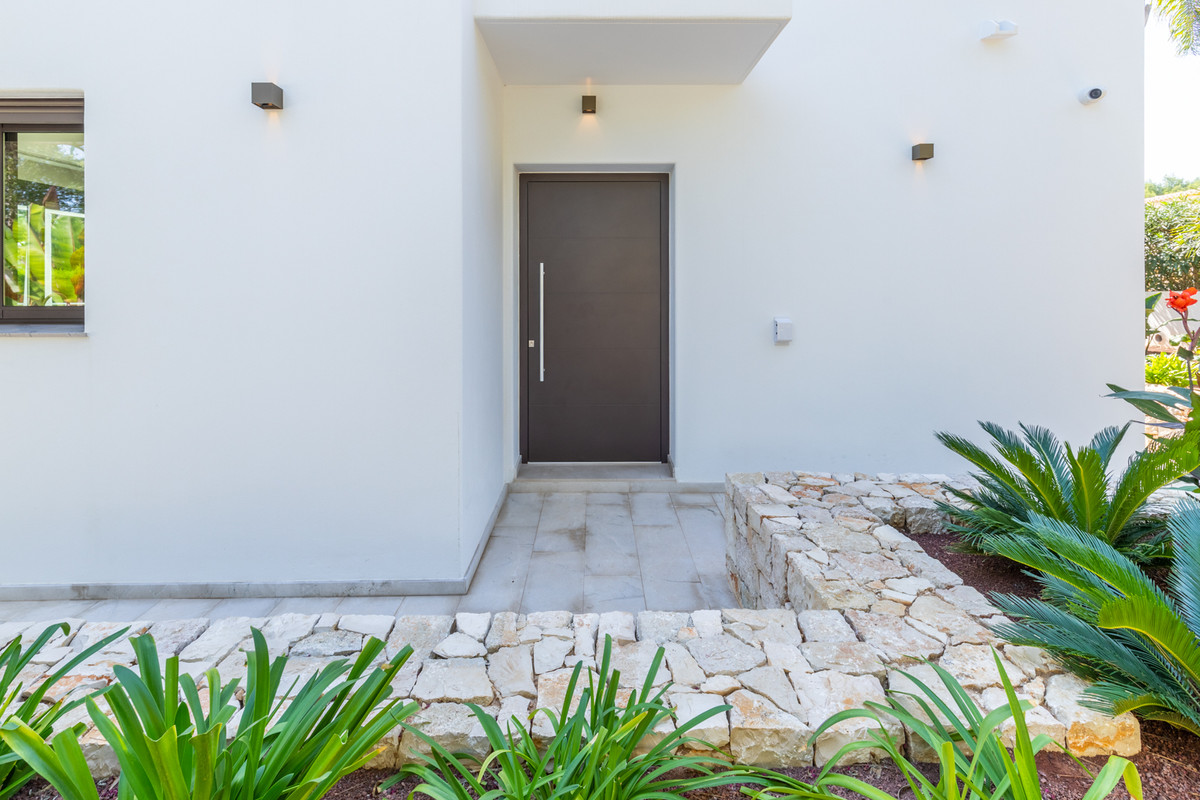Se vende Villa - Chalet de 4 dormitorios en Costa Blanca, Alicante, España
