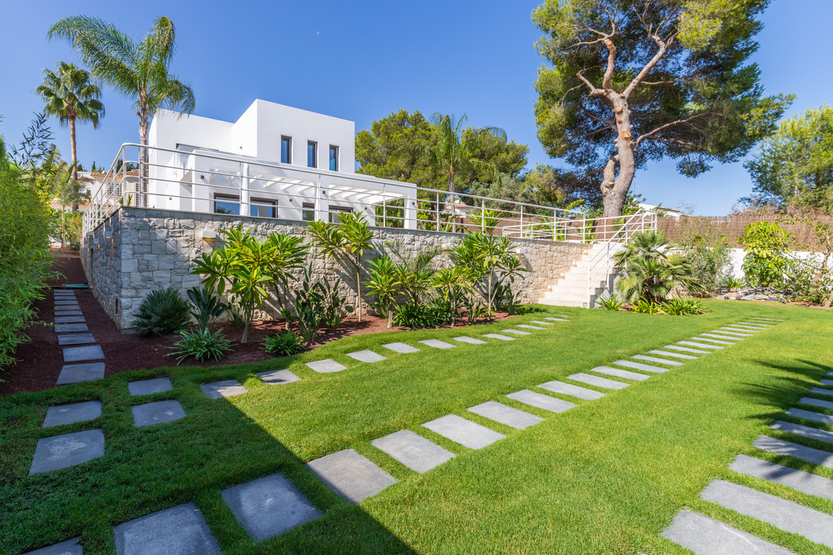 Se vende Villa - Chalet de 4 dormitorios en Costa Blanca, Alicante, España