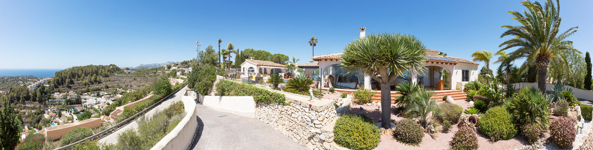 4 Bed Townhouse for sale in Moraira Costa Blanca, Alicante, Spain