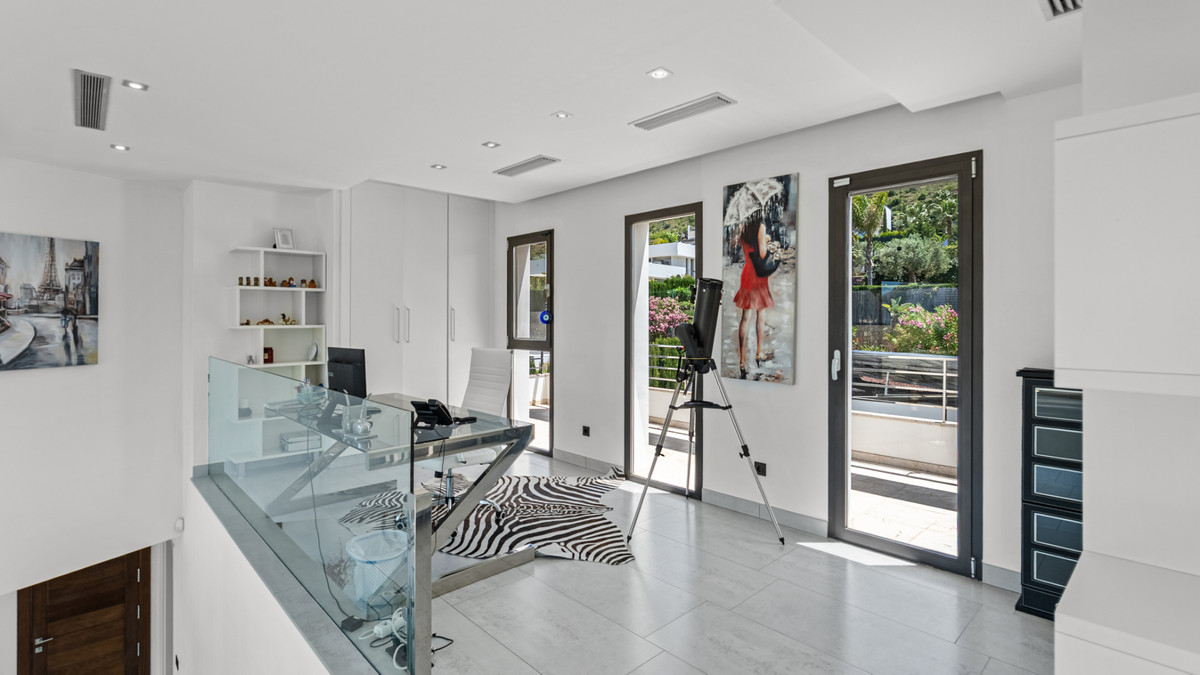 5 Bed Townhouse for sale in Javea Costa Blanca, Alicante, Spain