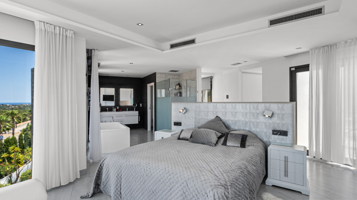 5 Bed Townhouse for sale in Javea Costa Blanca, Alicante, Spain